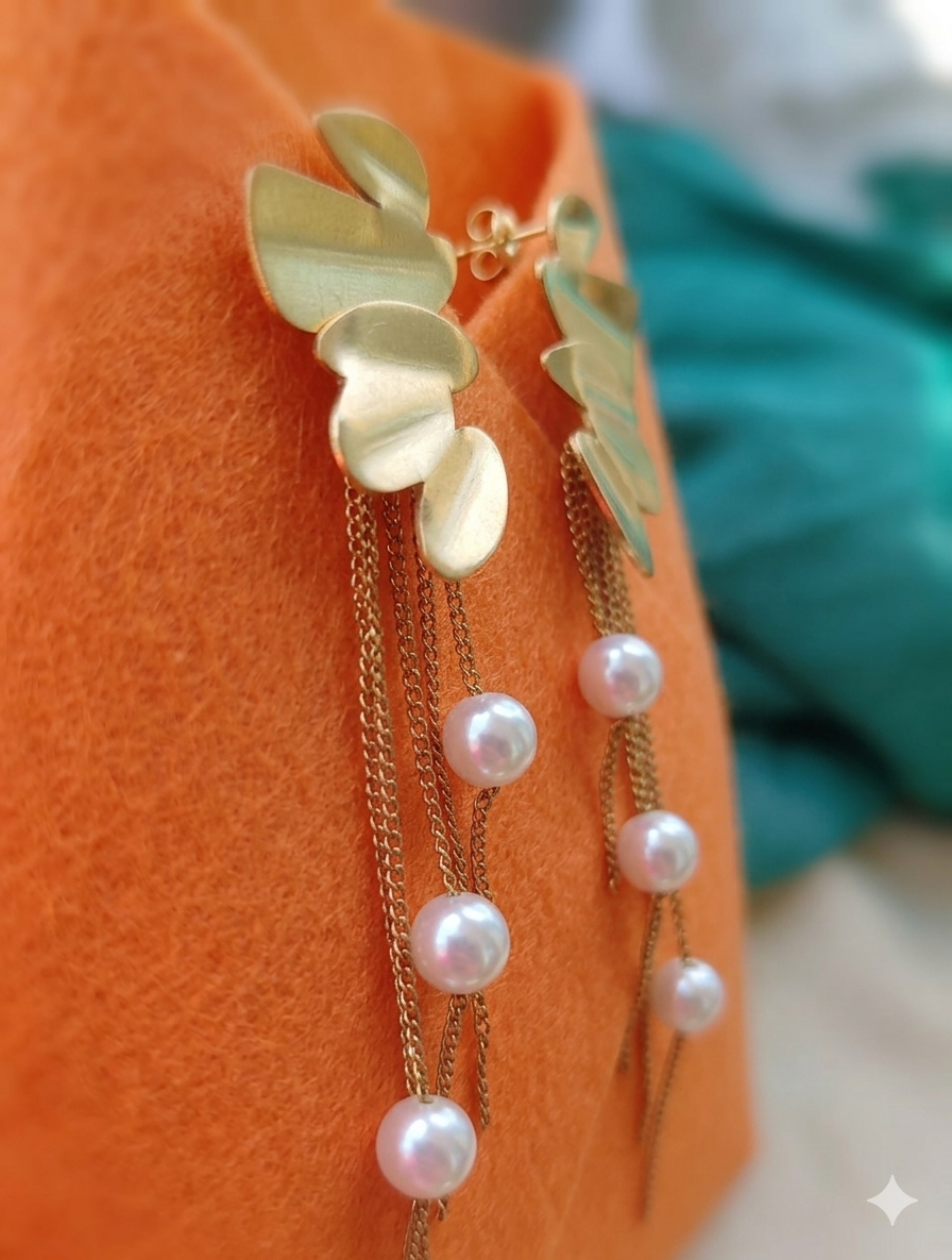 Anti Tarnish_Gold Plated Chunky Leaf Fan Shape Pearl Statement Earrings