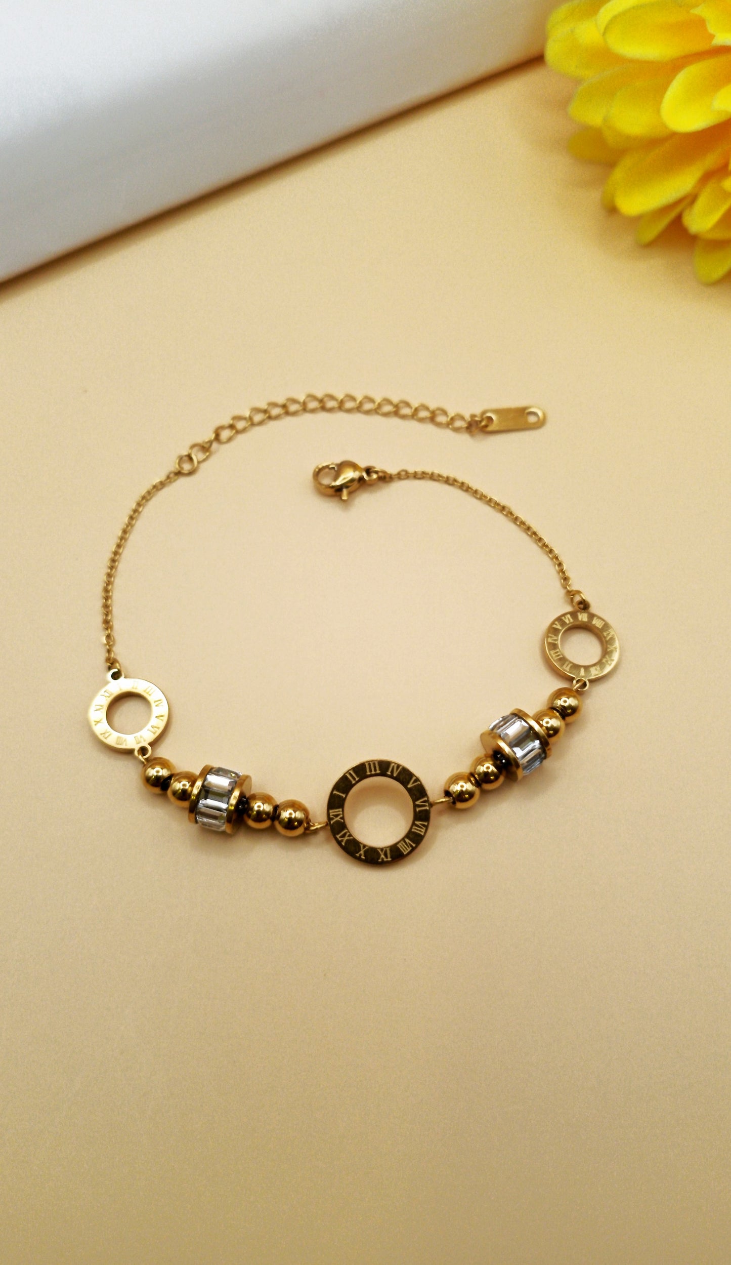 Anti Tarnish_Roman Numeral Charms Bracelet
