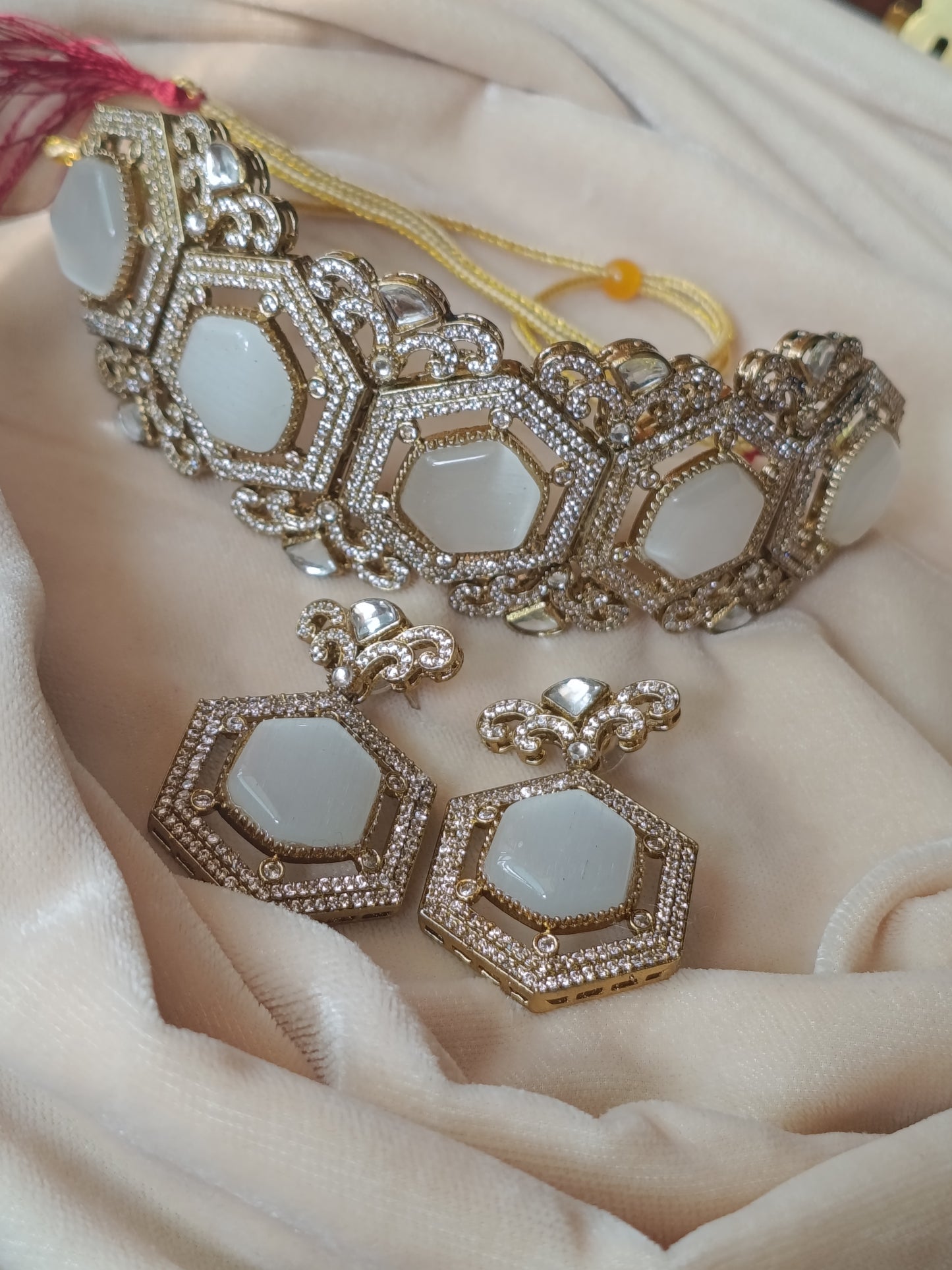 Gold-Toned Ethnic Choker Necklace Set