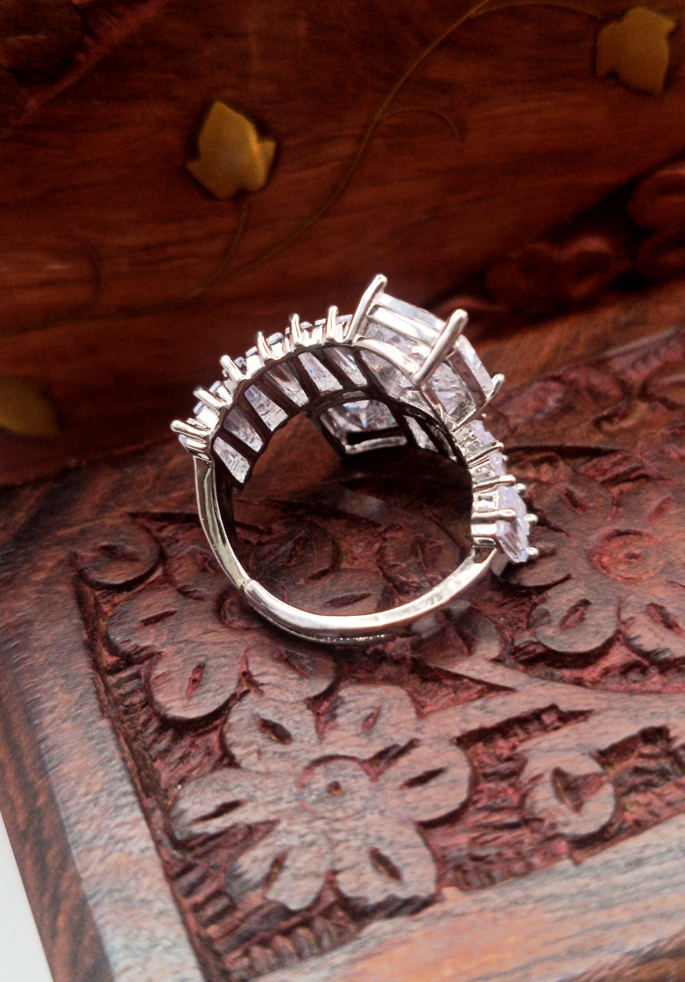 Silver Plated_Zirconia Stones Finger Ring
