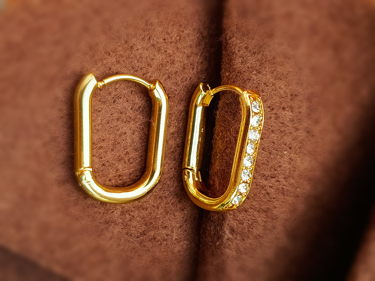 Anti Tarnish_Gold Plated Huggie Hoop Earrings