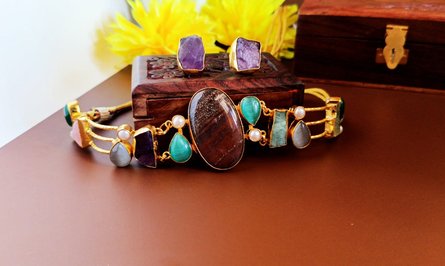 Handcrafted_Uncut Stone Necklace Set