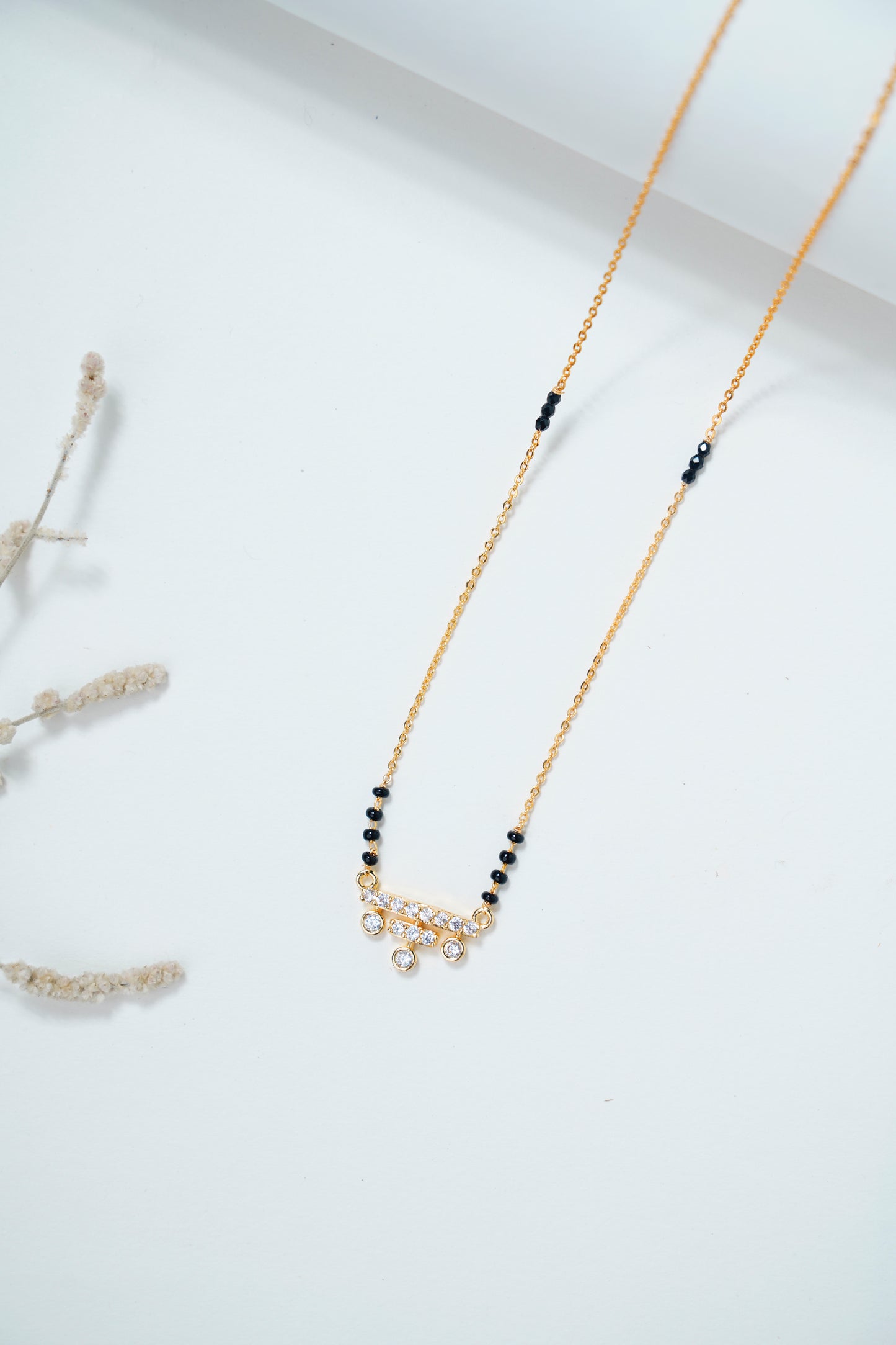 Round Shape_American Diamond Mangalsutra