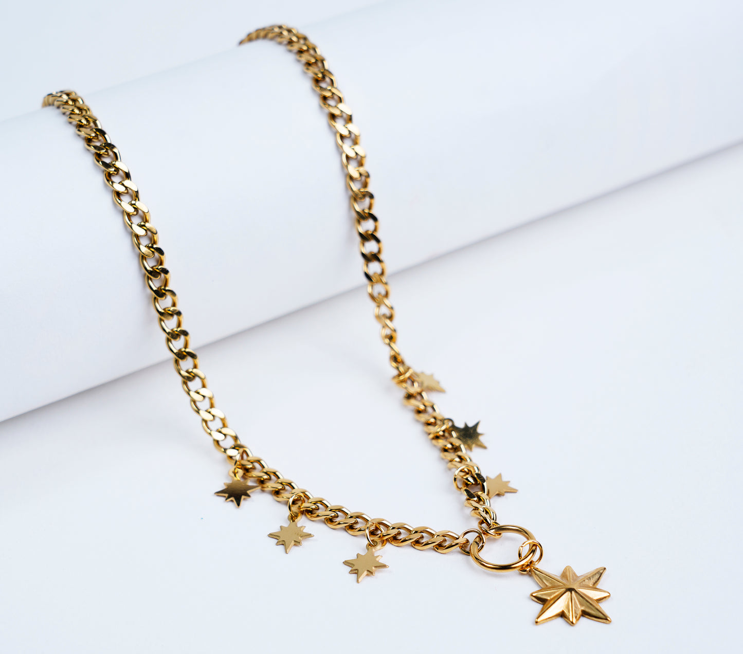 Anti Tarnish_Gold Plated Star Shape Necklace