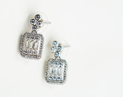 American Diamond_Square Shape Necklace Set