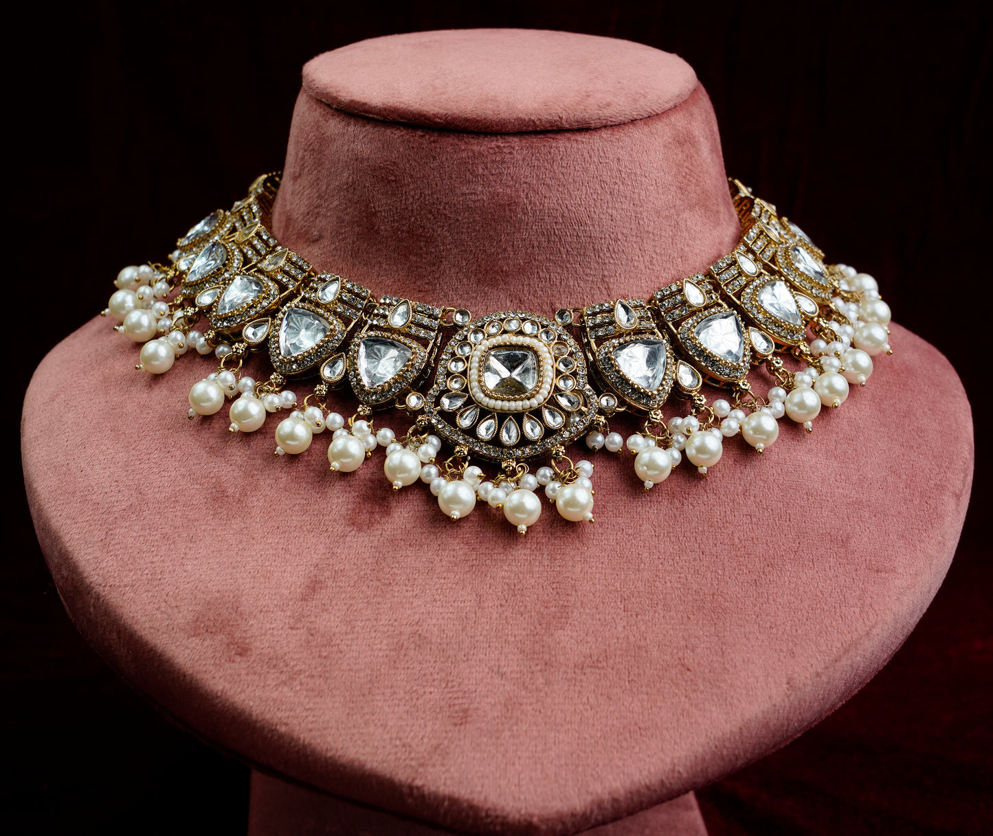 Kundan Polki_White Colour Bridal Necklace Set