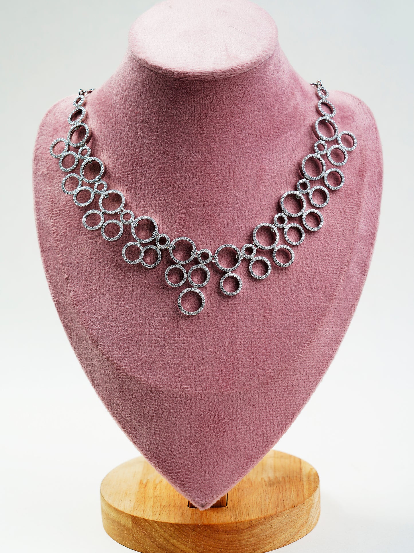 American Diamond_Round shape white Stone Necklace Set