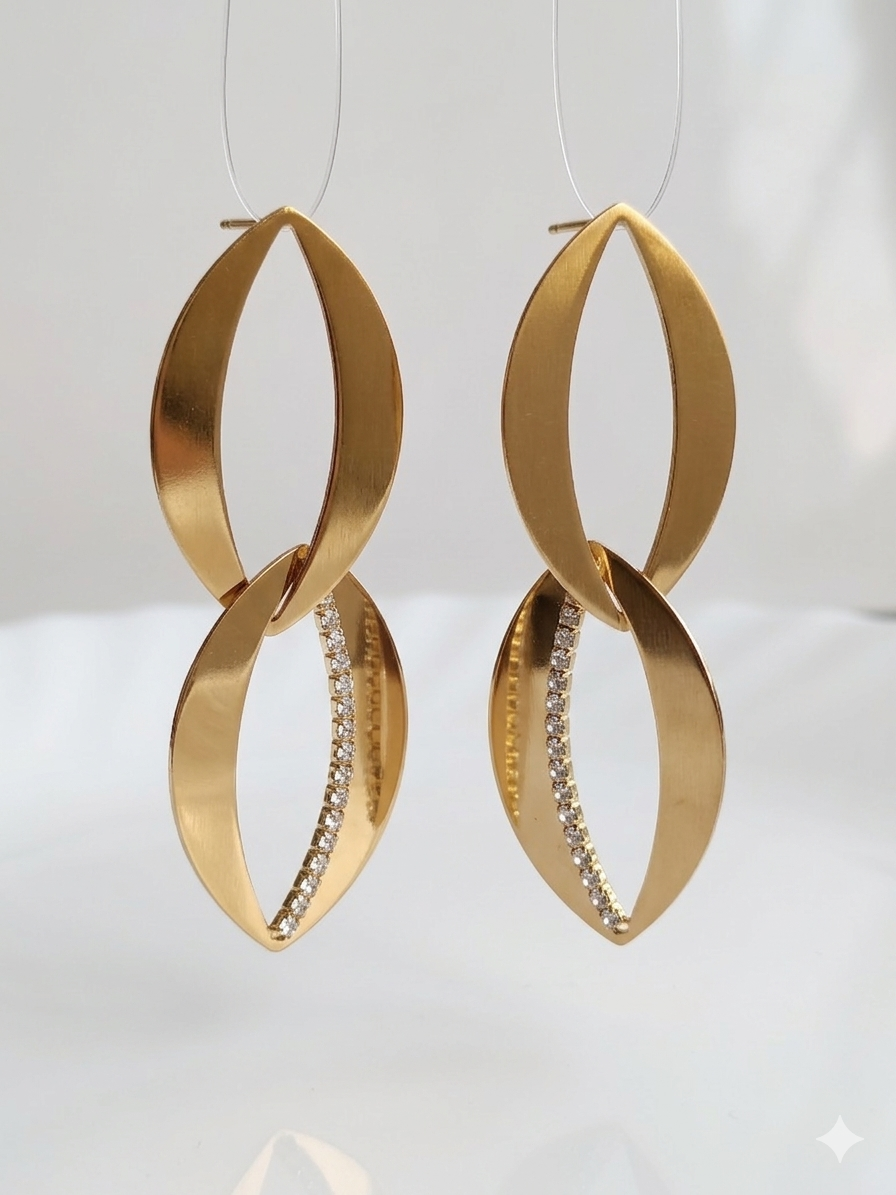 Anti Tarnish_Gold Plated Zircon Dangler Drop Earrings