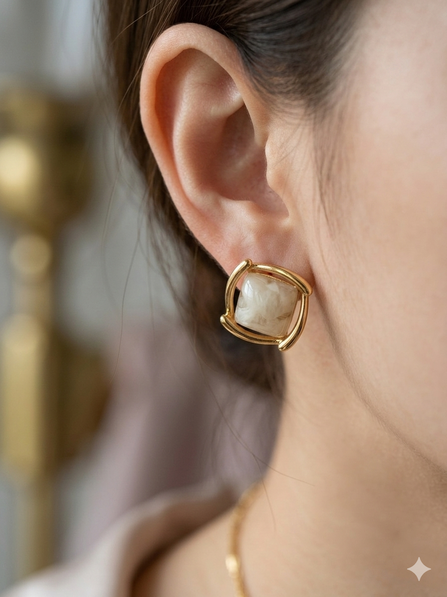 Anti Tarnish_Gold Plated Alloy Square Stud Earrings