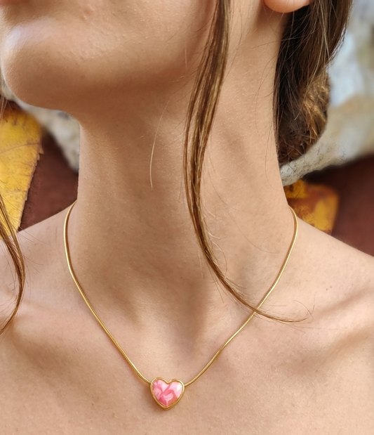 Anti Tarnish_Gold Plated Enamel Heart Necklace