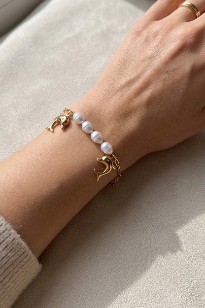 Anti Tarnish_Gold Plated Dolphin Pearl Charm Bracelet