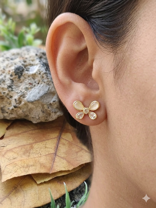Anti Tarnish_Gold Plated Flower Shape Stud Earring