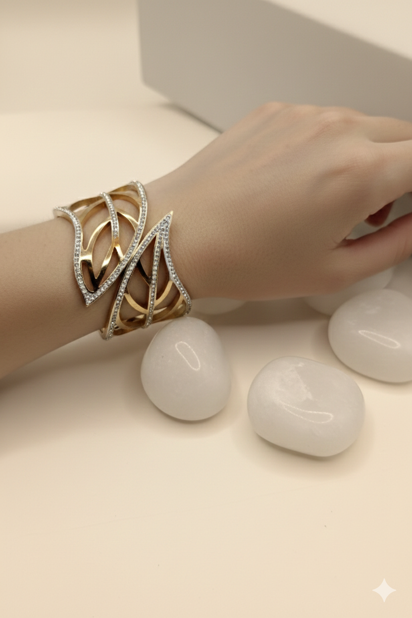 Anti Tarnish- Golden leaf with gem stone Bracelet