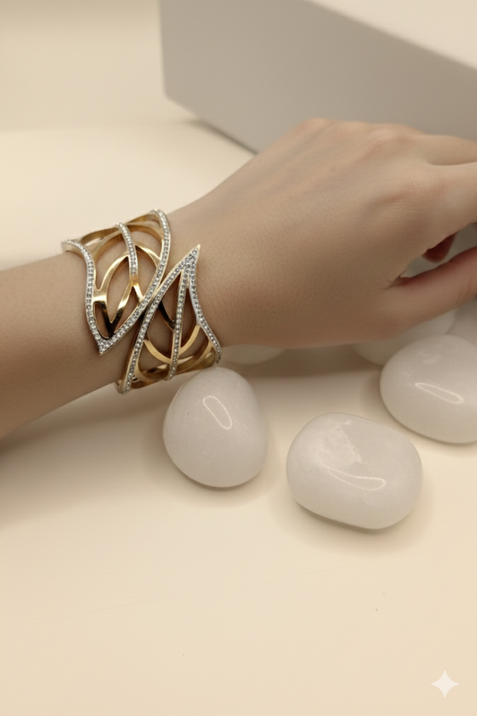 Anti Tarnish- Golden leaf with gem stone Bracelet