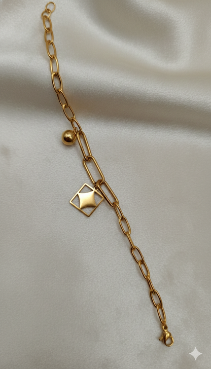 Anti Tarnish-Star Charm Bracelet