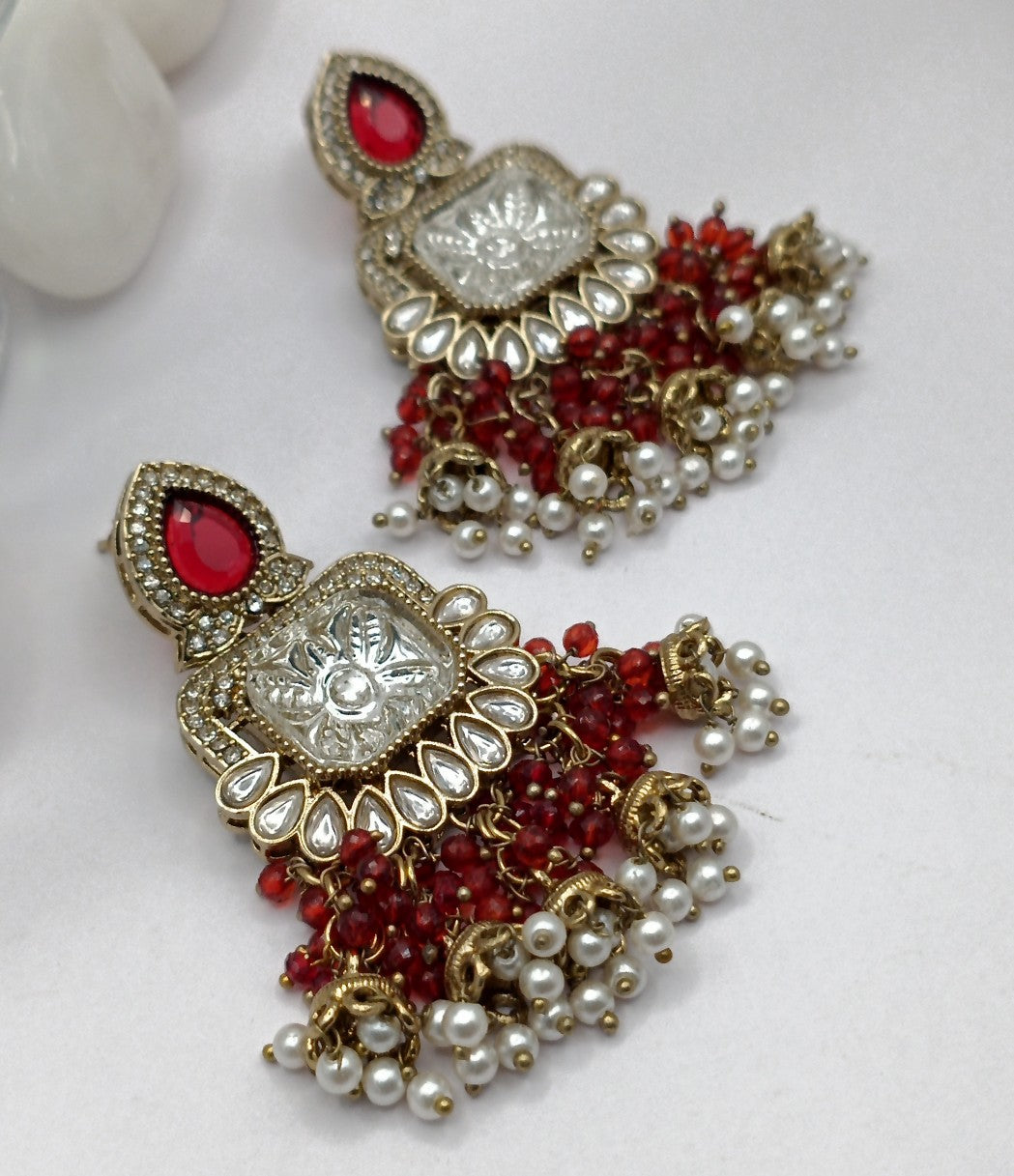 Kundan Polki White Stone & Green pistachio Pearl Earring