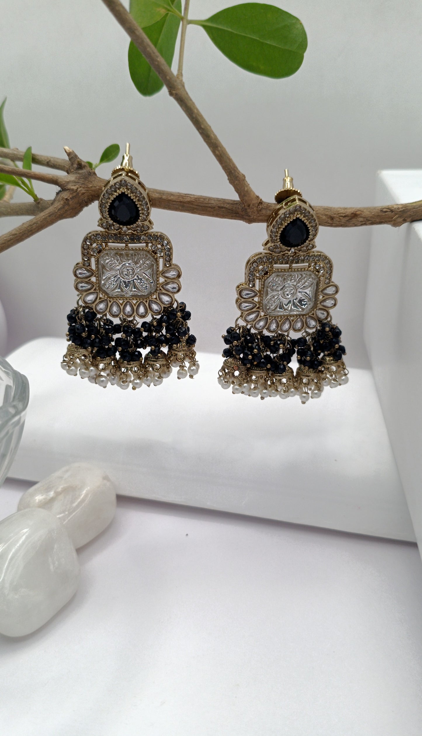 Kundan Polki White Stone & Green pistachio Pearl Earring