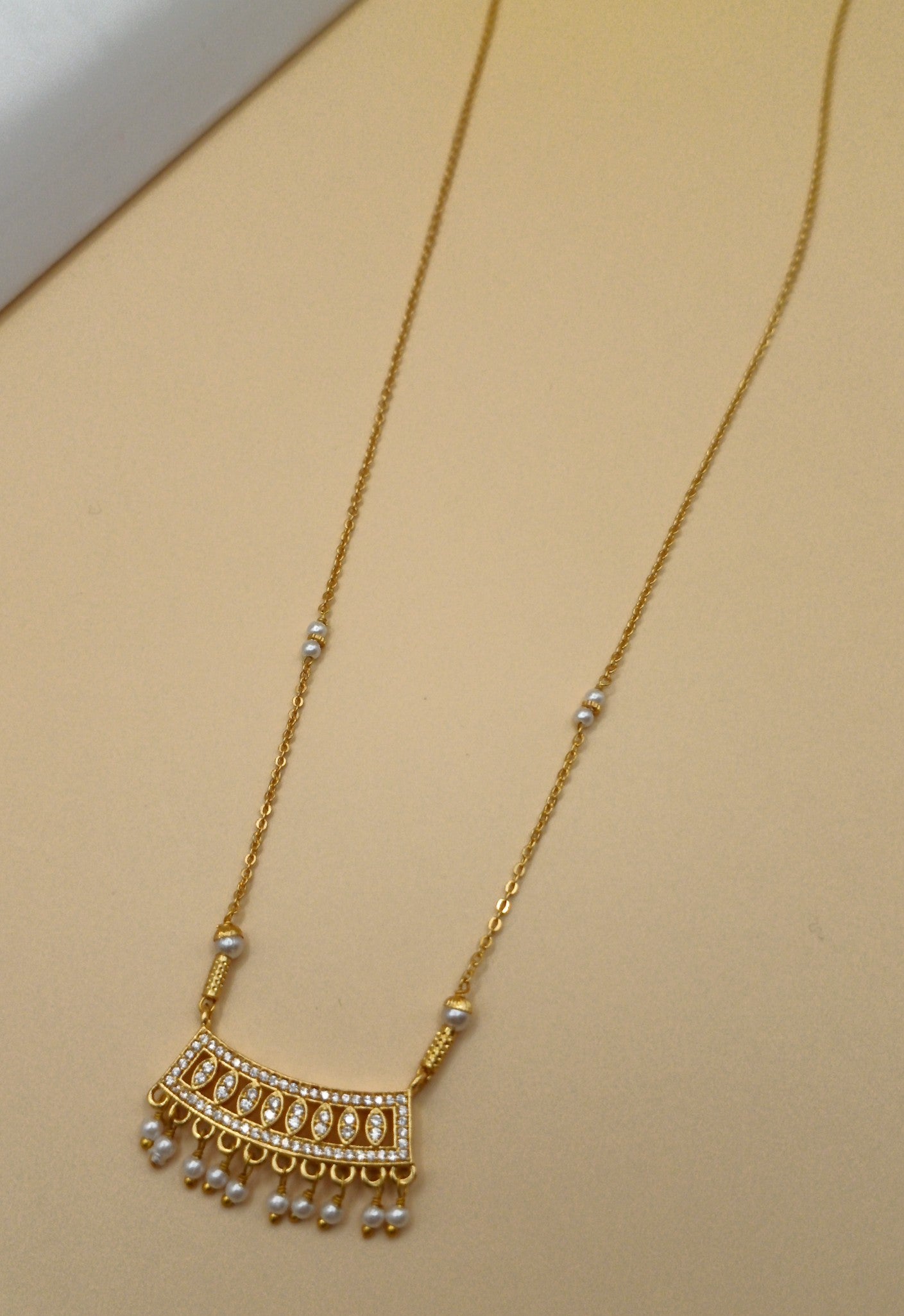 Gold Plated_White Gemstone Mangalsutra