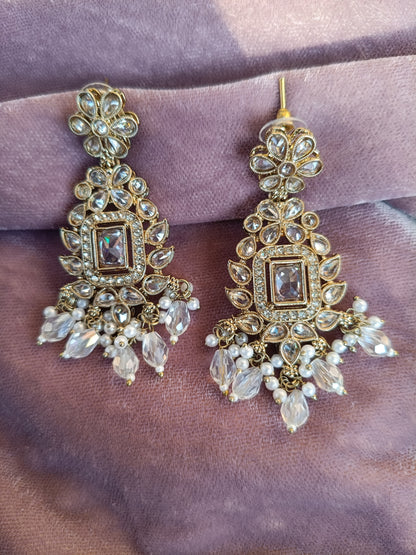 Kundal Polki Style Semi Bridal Set