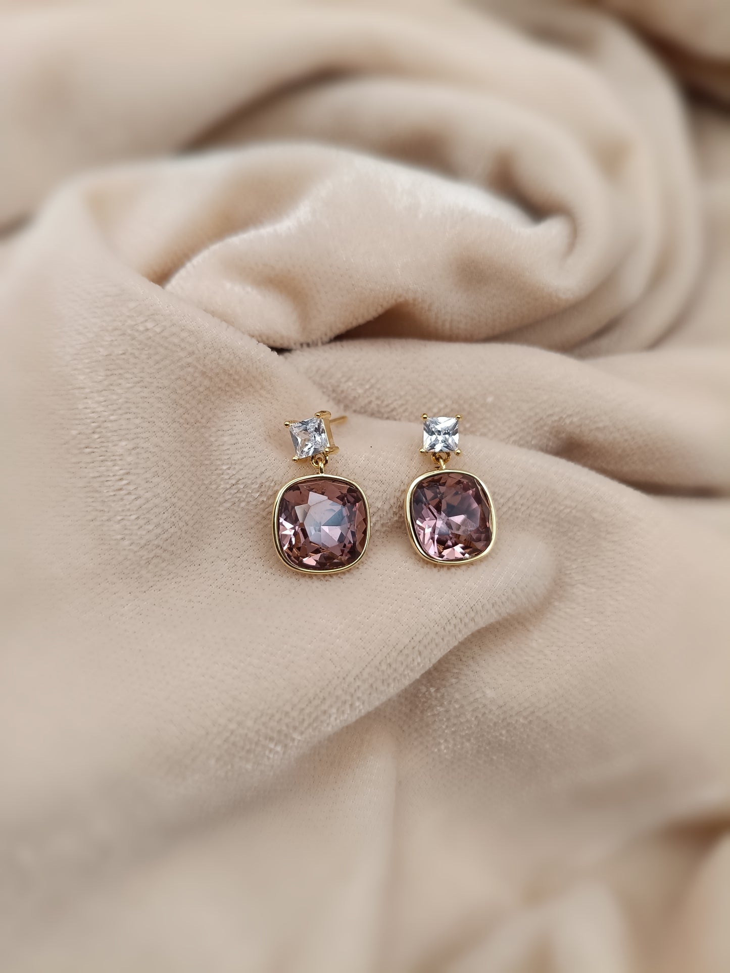 Gold Plated_Cubic Zirconia Stud Earrings