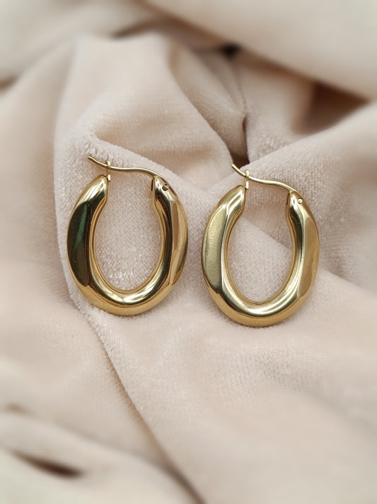 Gold-Plated Chunky Oval Hoop Earrings Set