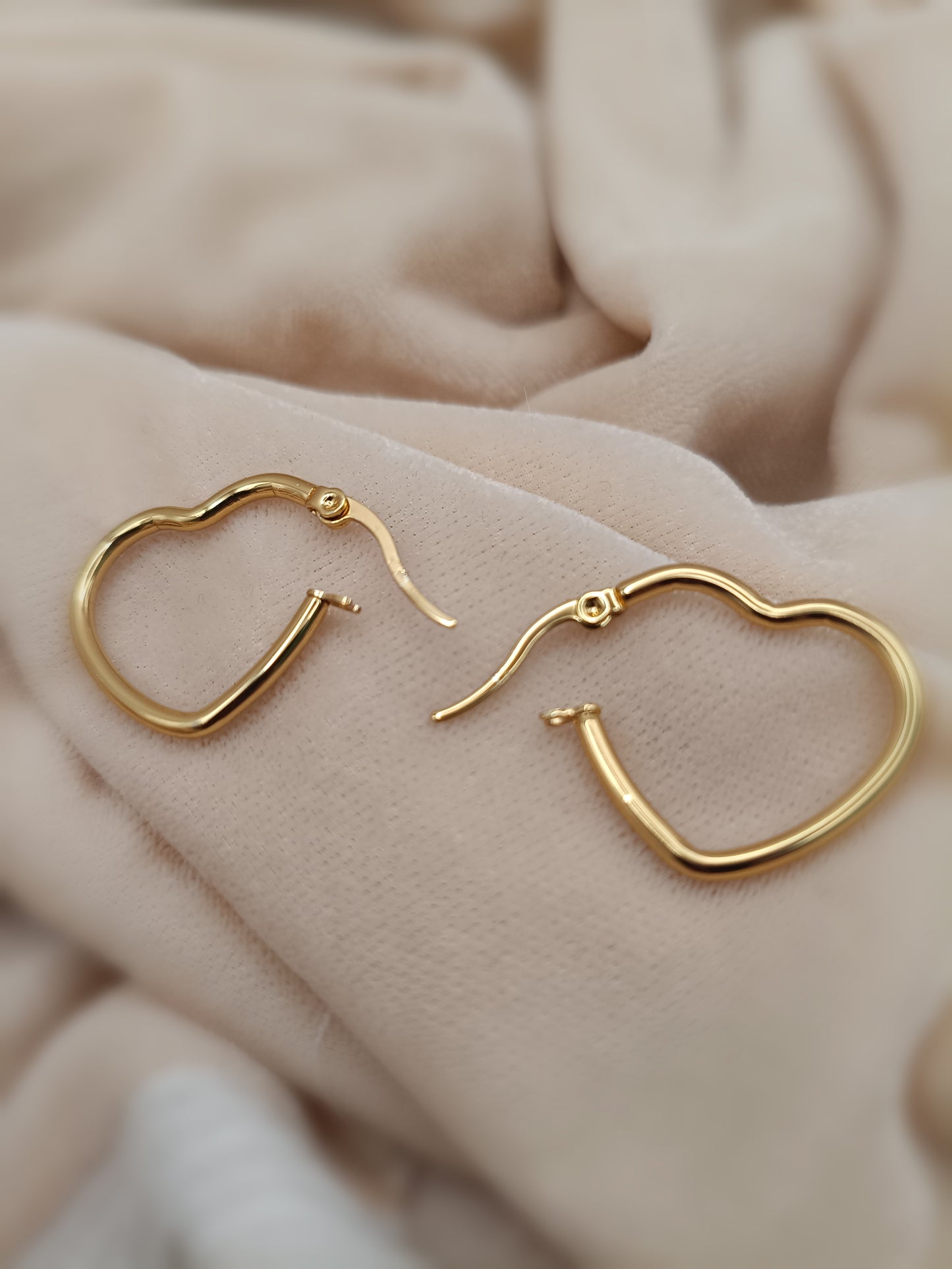 Gold Plated_Heart Shaped Gold Hoop Earrings