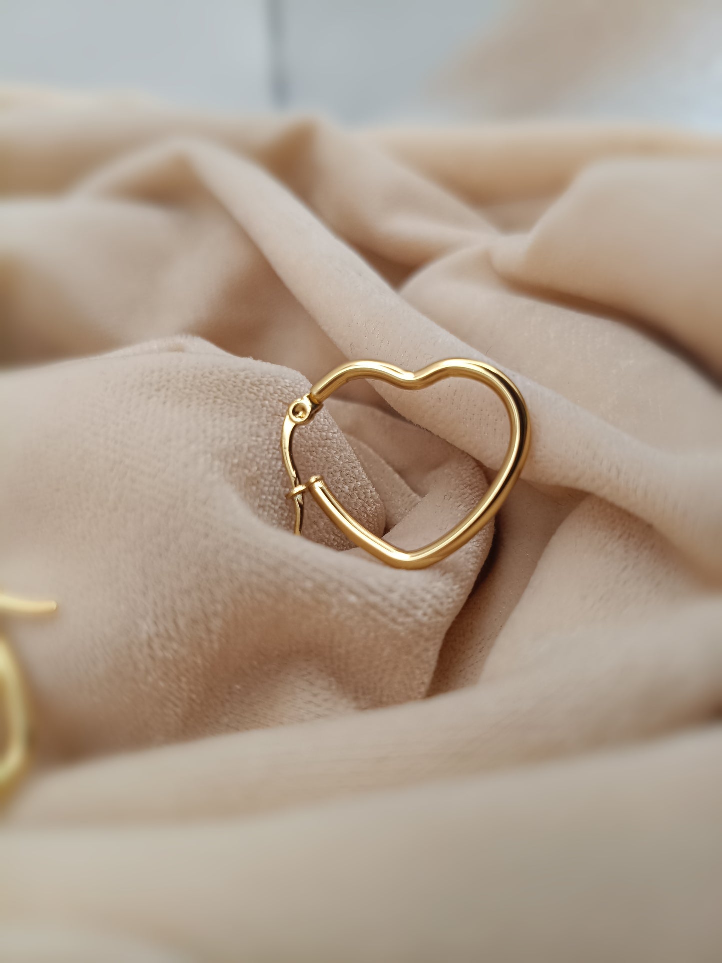Gold Plated_Heart Shaped Gold Hoop Earrings