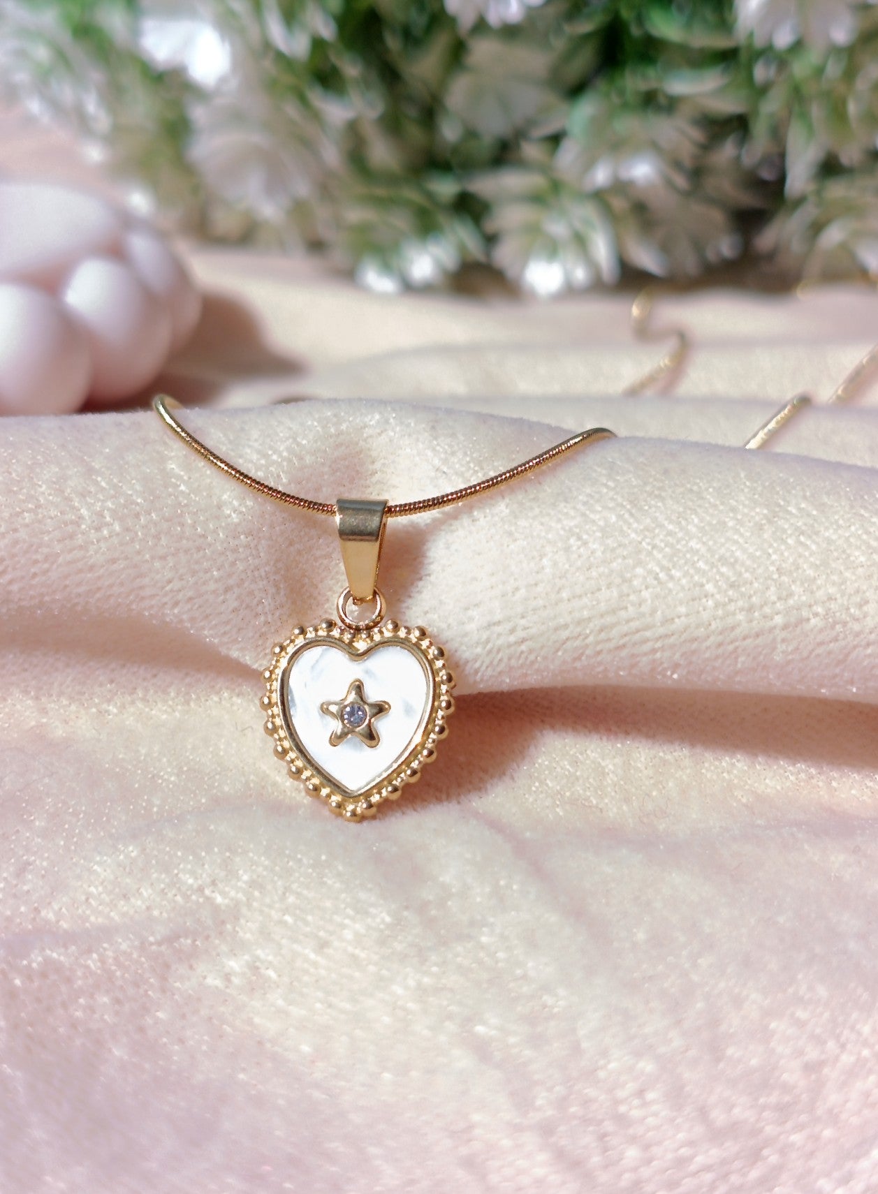 Gold Plated_Vintage-Inspired Heart Necklace
