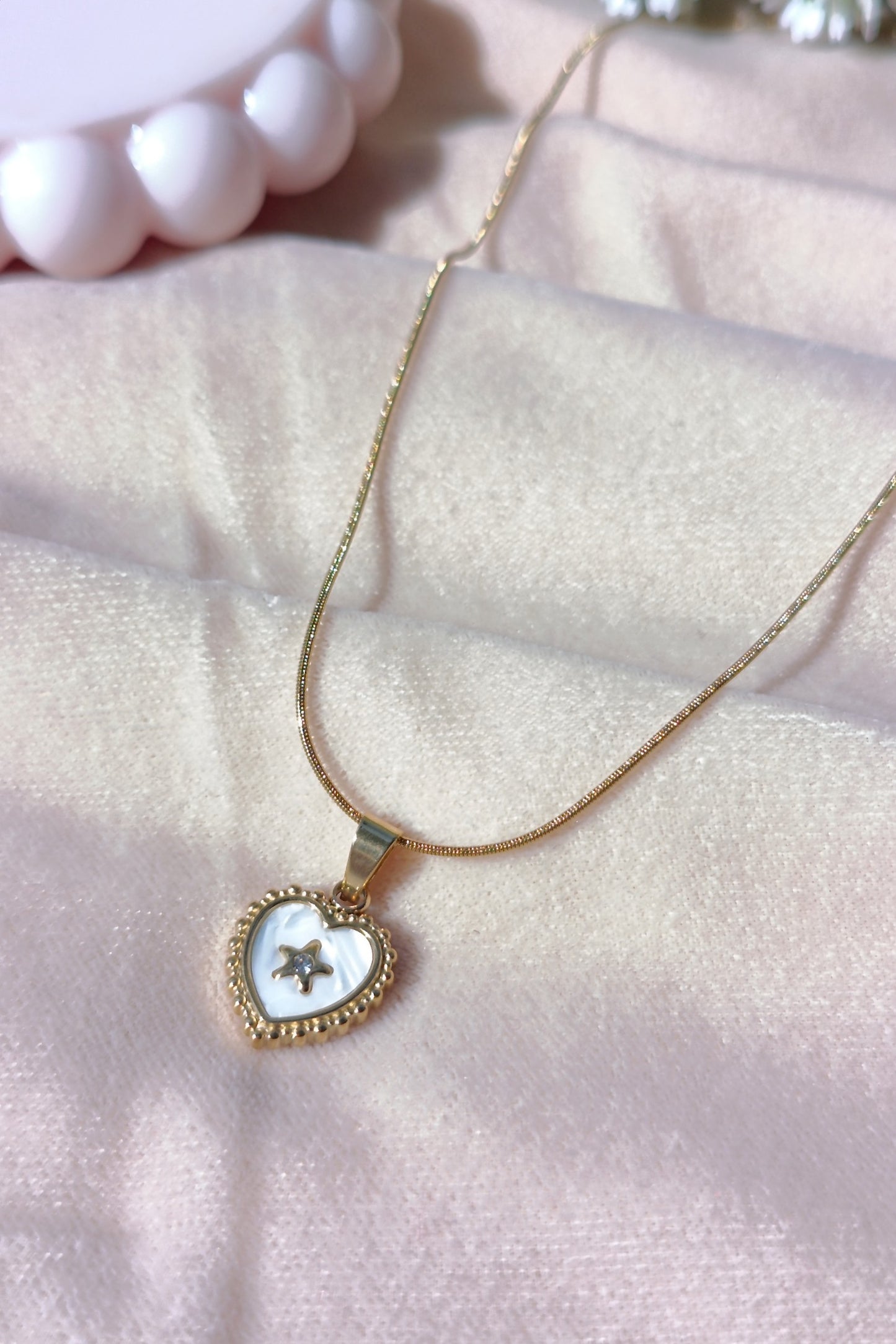 Gold Plated_Vintage-Inspired Heart Necklace