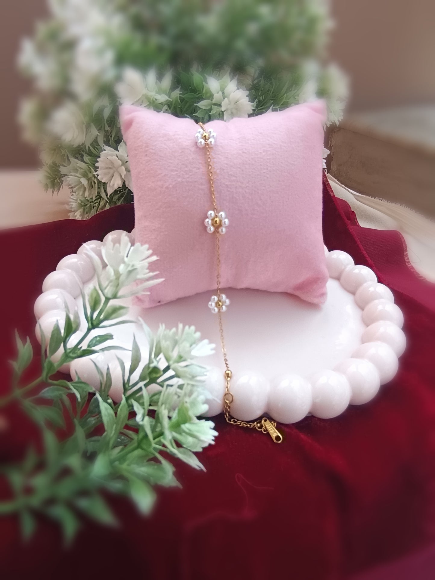 Gold Plated_Daisy Pearl Flower Bracelet