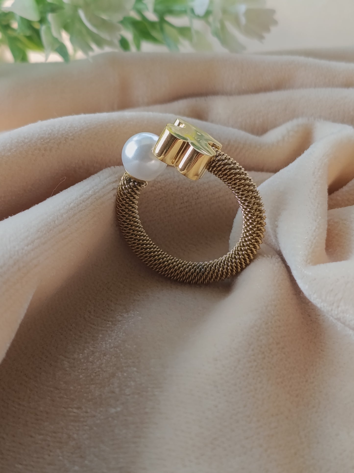 Anti Tarnish_Gold Plated Tous Icon Ring