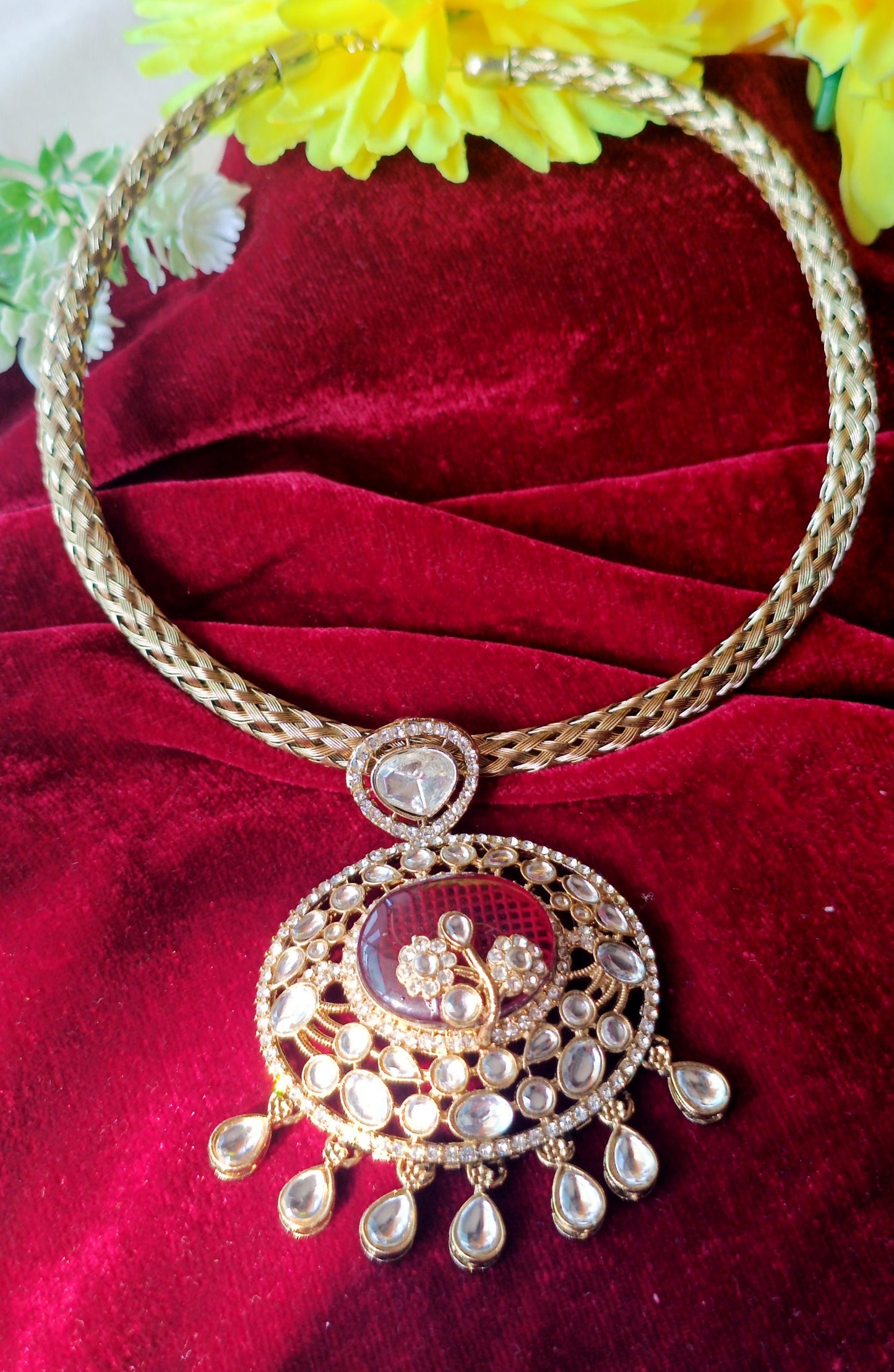 Kundan Stone Hasli Style Necklace set