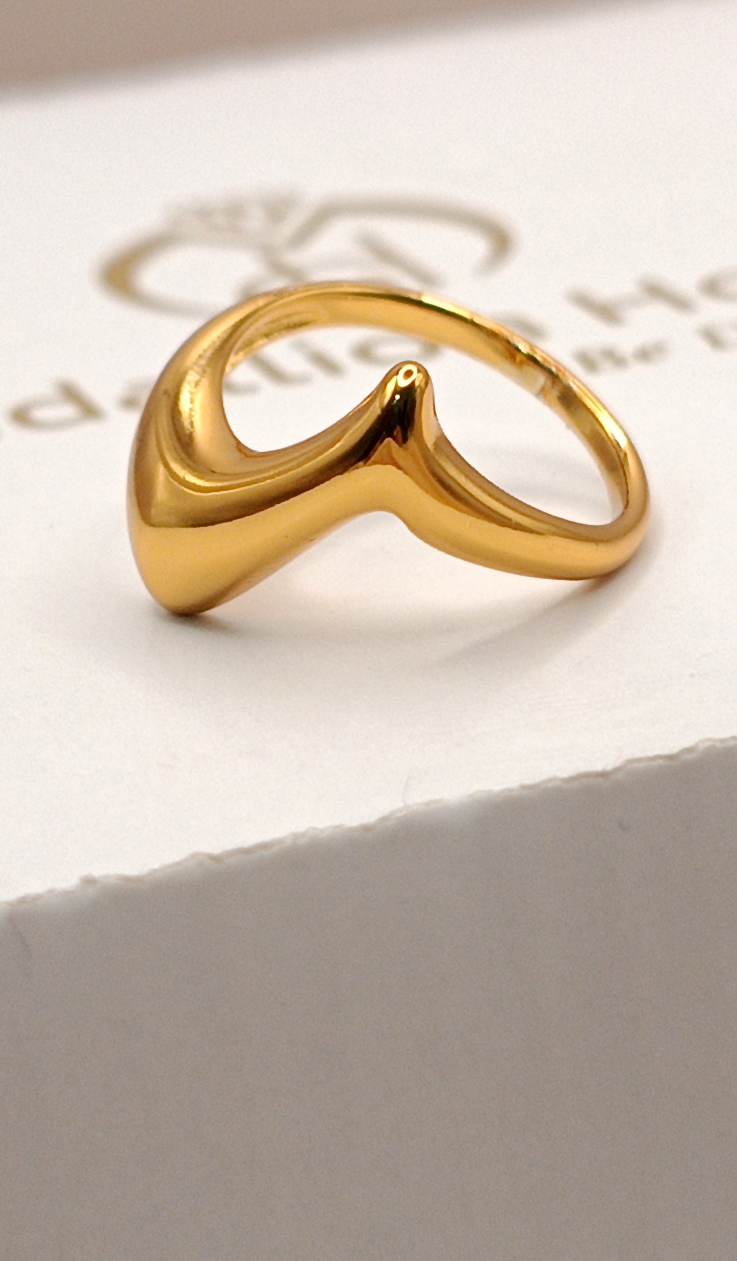 Anti Tarnish_Gold Plated Twisted Ring