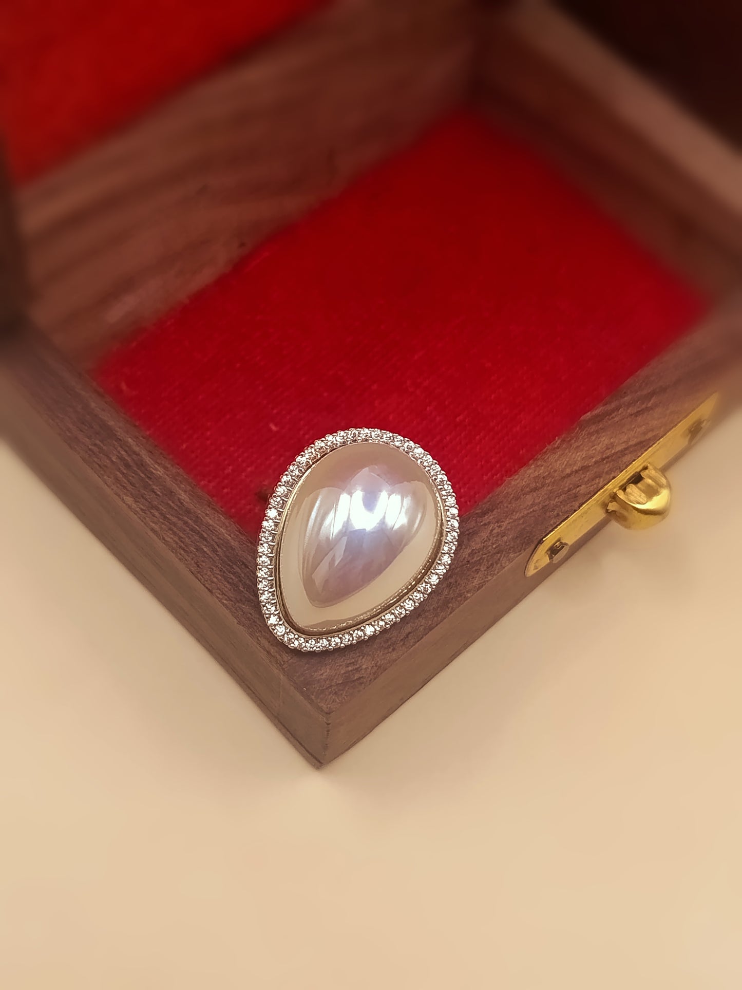 Gold Plated_Drop Shape Pearl Studded Ring