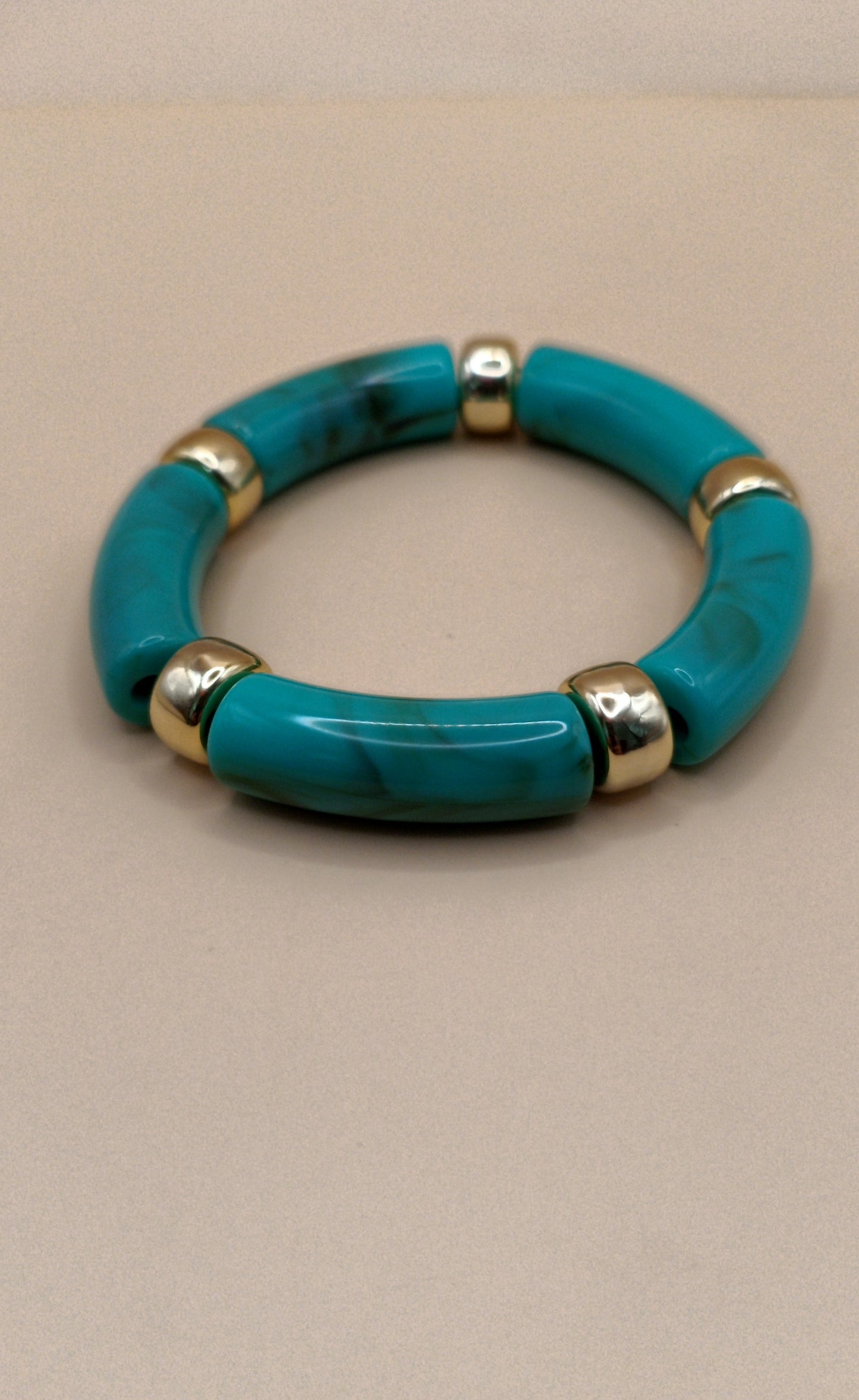 Chunk Pop Stretch Statement Bracelet