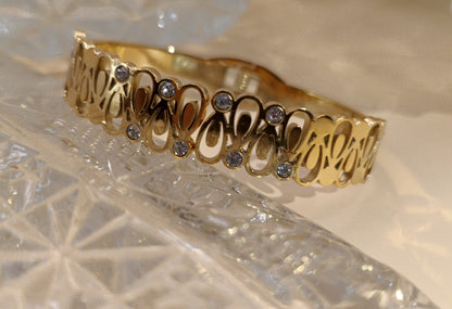 Anti Tarnish_Vortex Uncut Gold Plated Bracelet