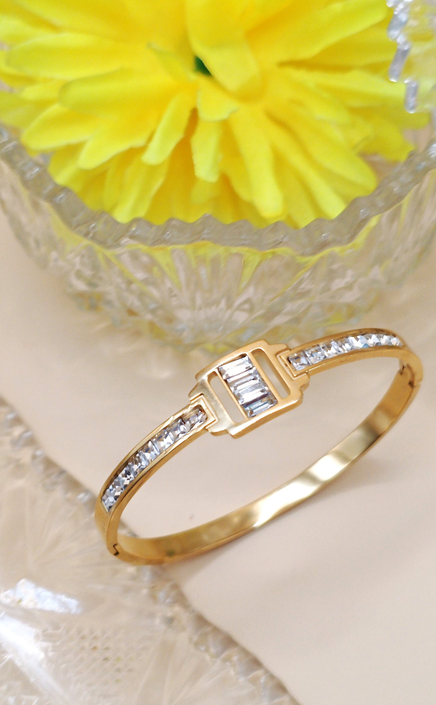 Anti Tarnish_Baguette-Cut Stone Bracelet