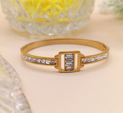 Anti Tarnish_Baguette-Cut Stone Bracelet