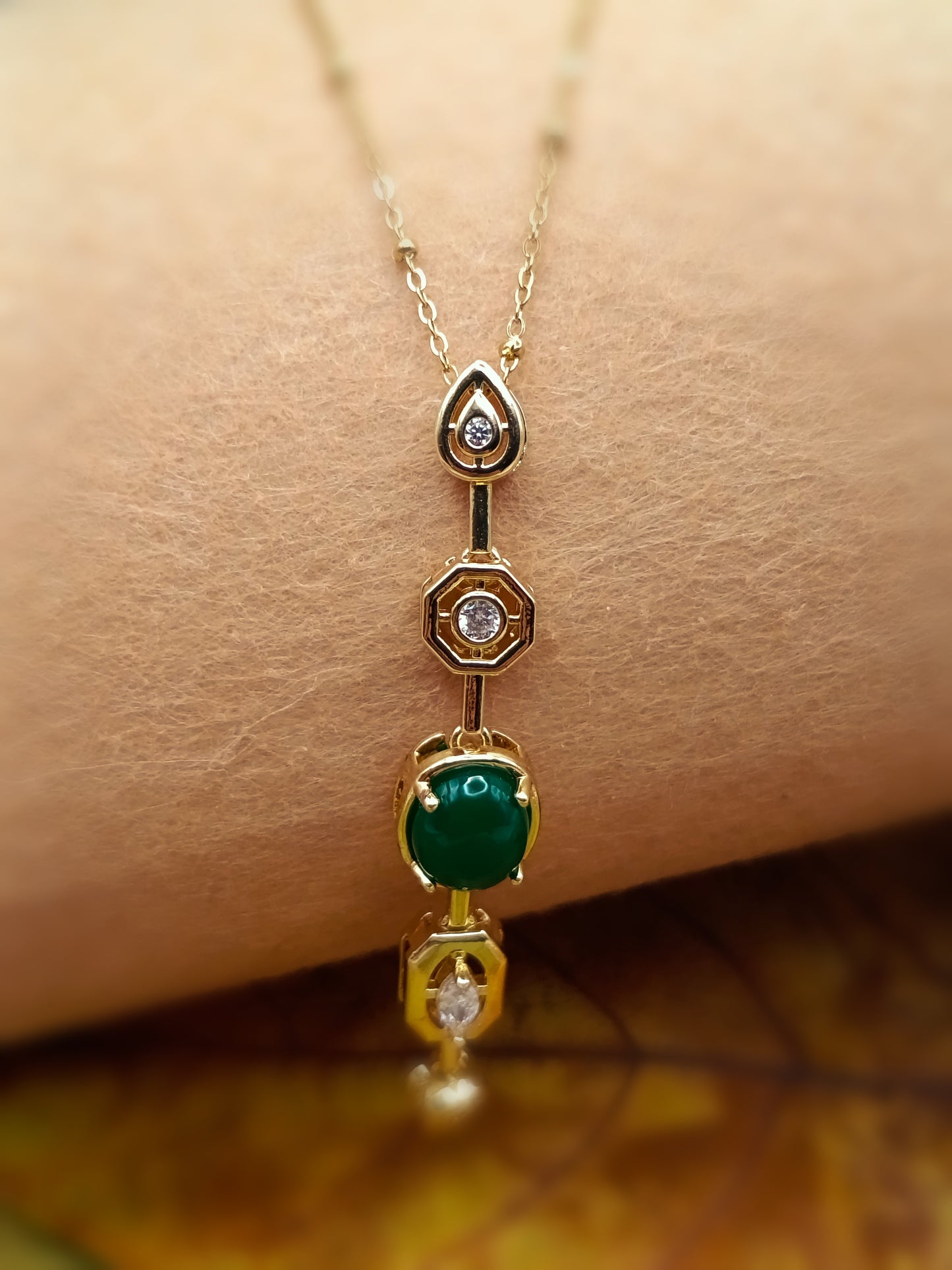 Anti Tarnish_Emerald Green Drop Necklace