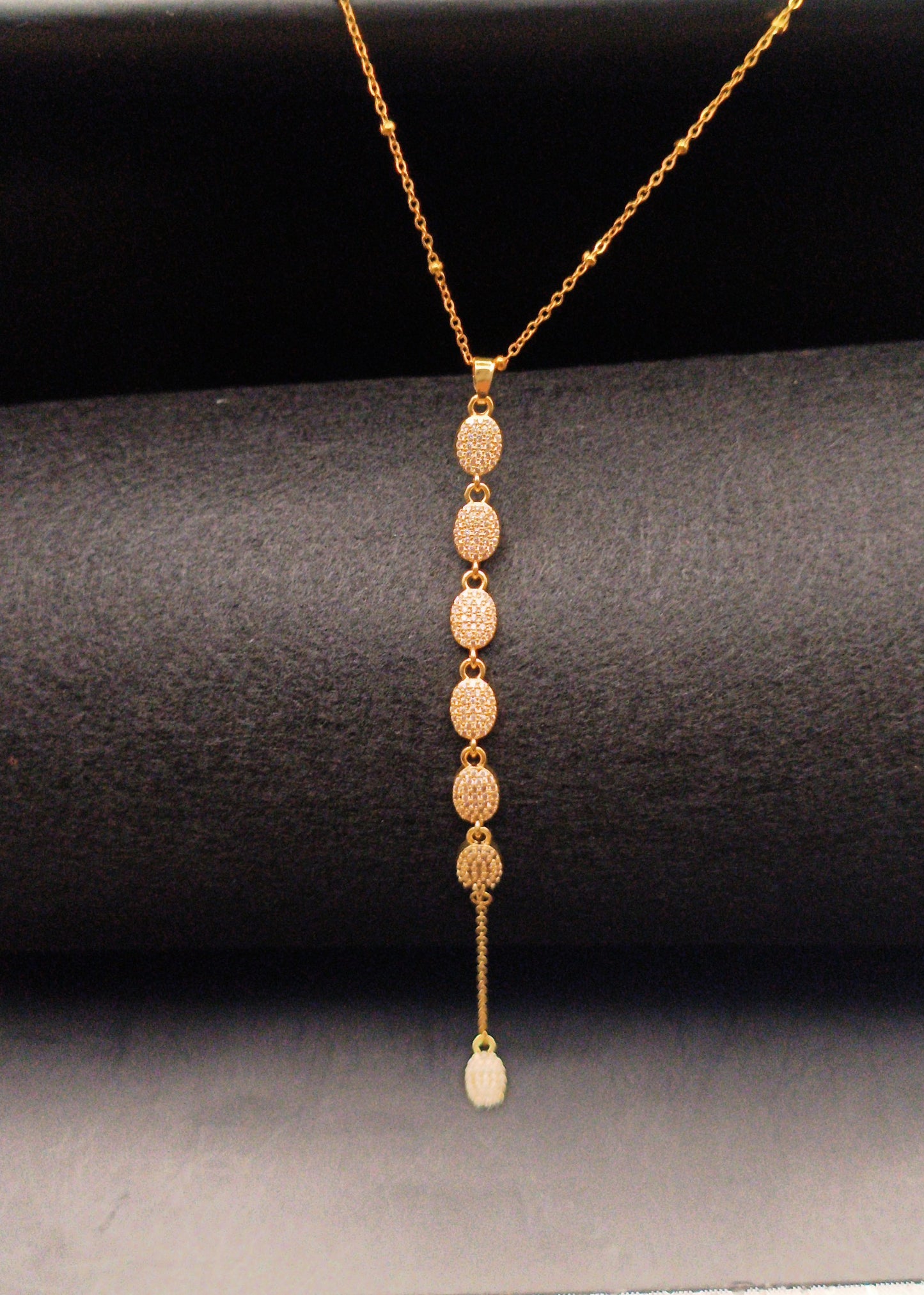 Anti Tarnish_Gold Lariat-Style Pendant Necklace Set