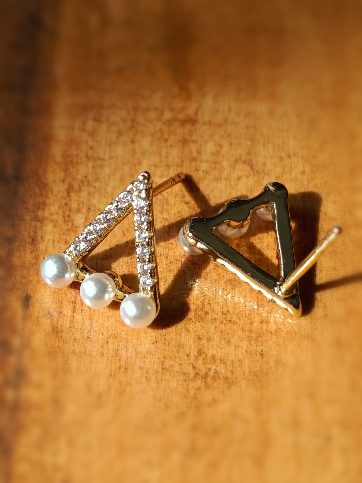 Gold Plated_Fancy Triangle Pearl AD Stud Earrings