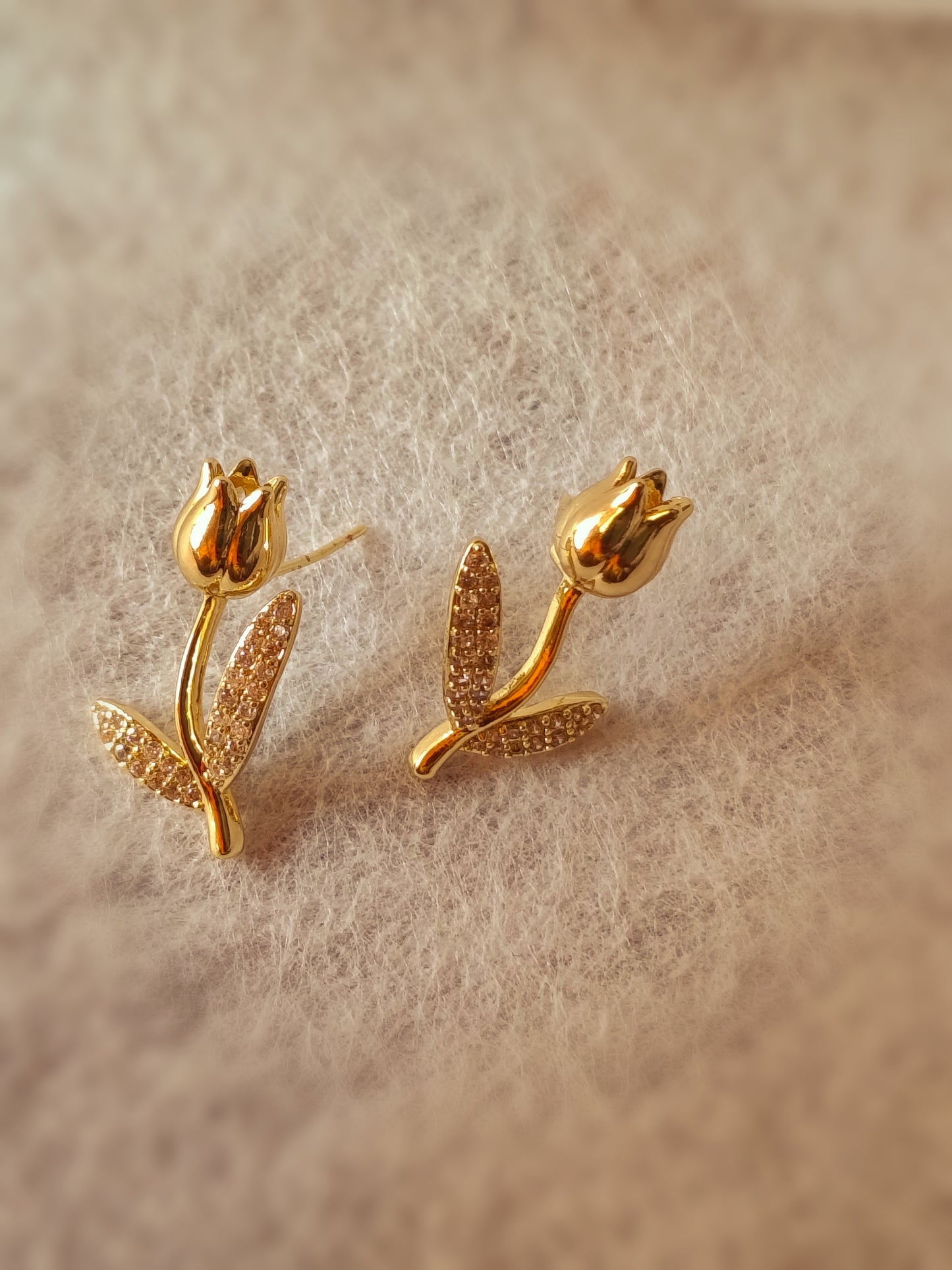 Anti Tarnish_Gold Plated Rose Stud Earrings