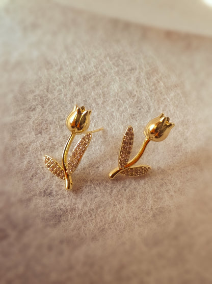 Anti Tarnish_Gold Plated Rose Stud Earrings
