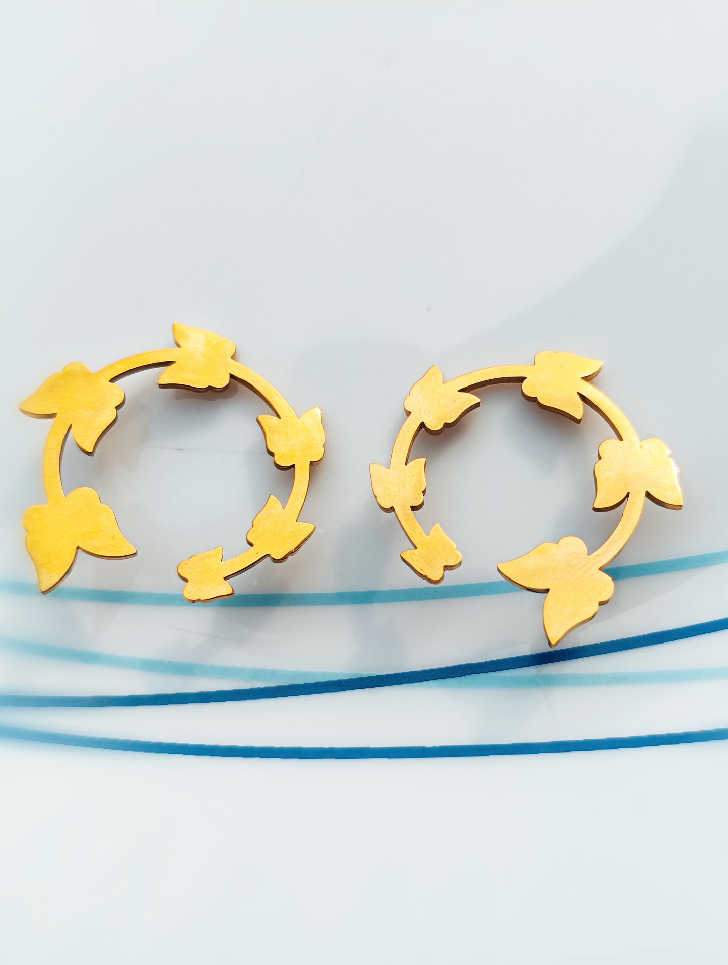 Anti Tarnish_Gold Plated Ivy Leaf Earrings