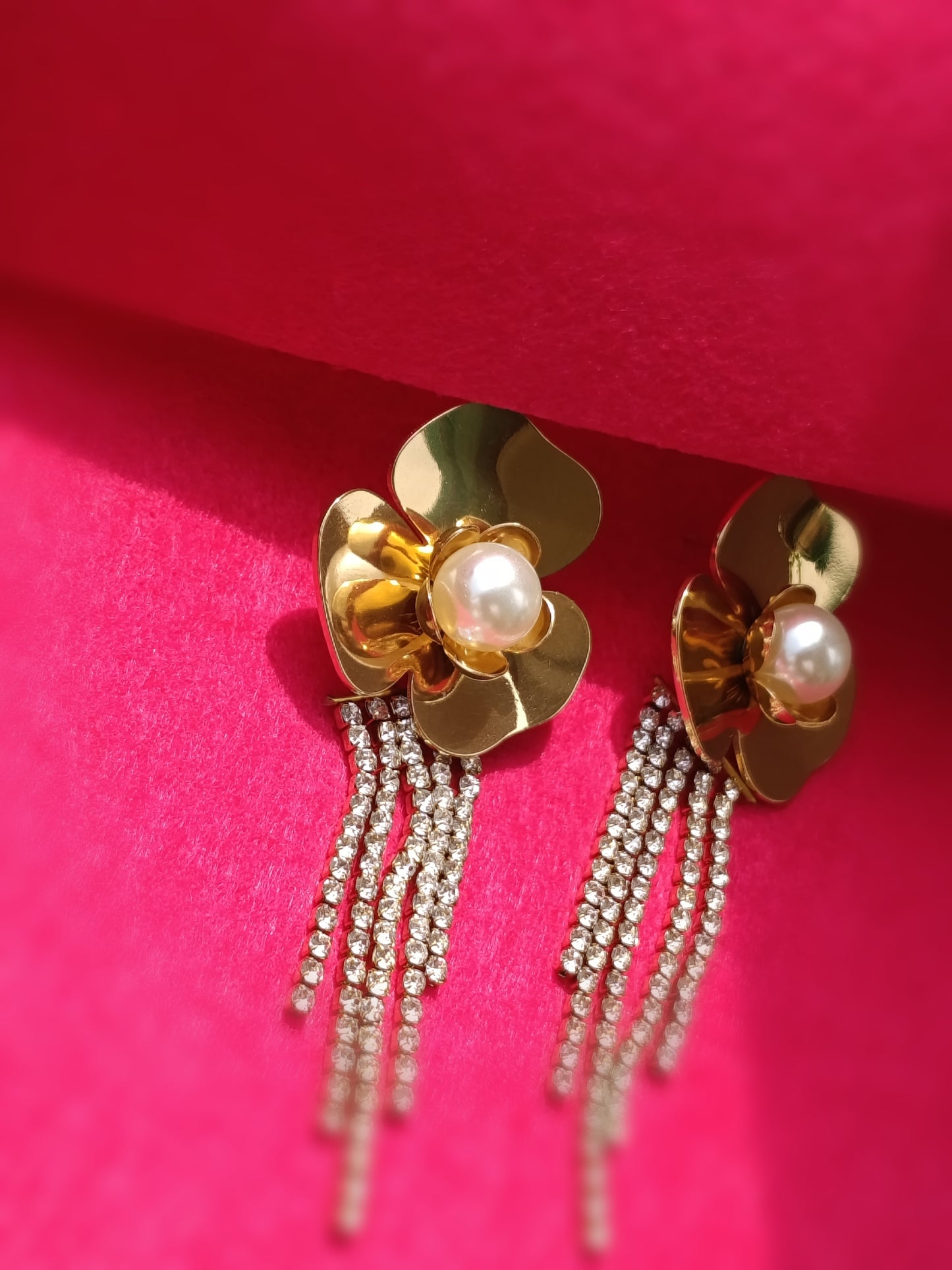 Anti Tarnish_Gold Plated Geometric Tassel Drop Earrings