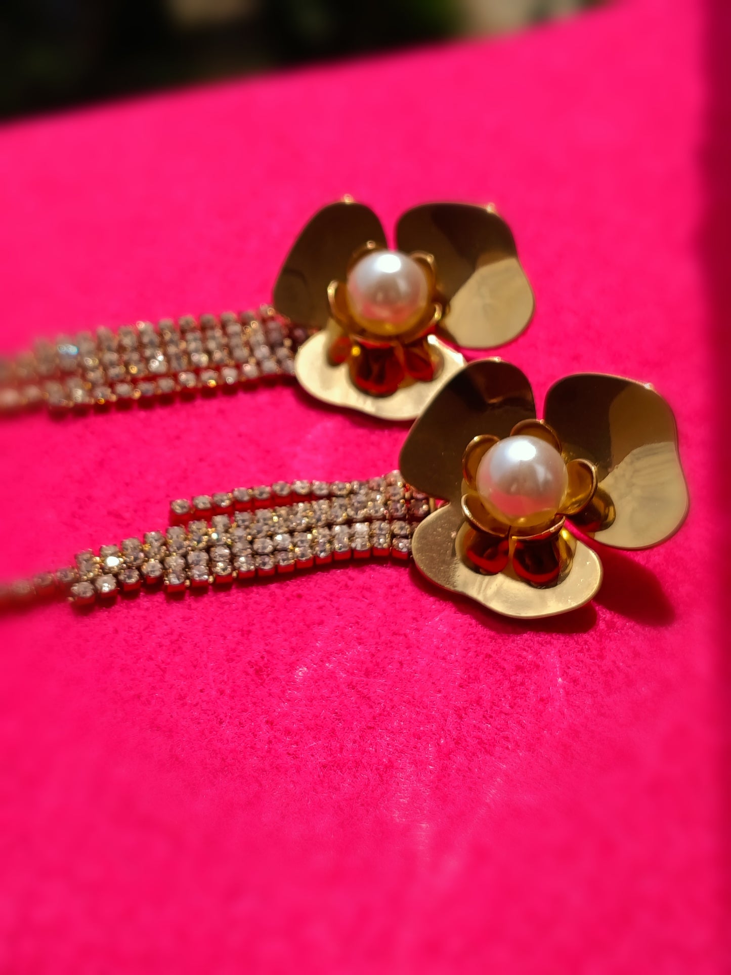 Anti Tarnish_Gold Plated Geometric Tassel Drop Earrings