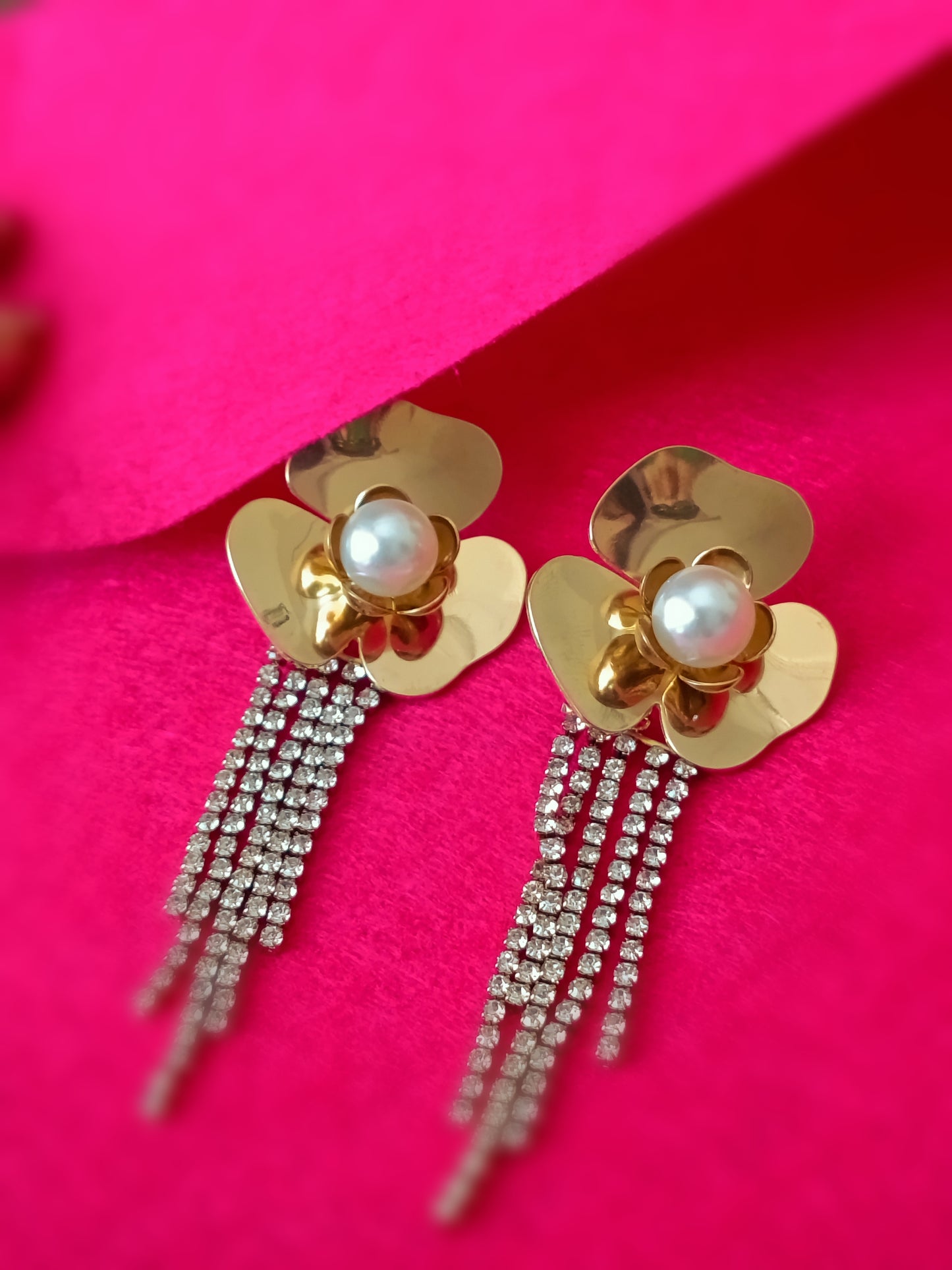 Anti Tarnish_Gold Plated Geometric Tassel Drop Earrings