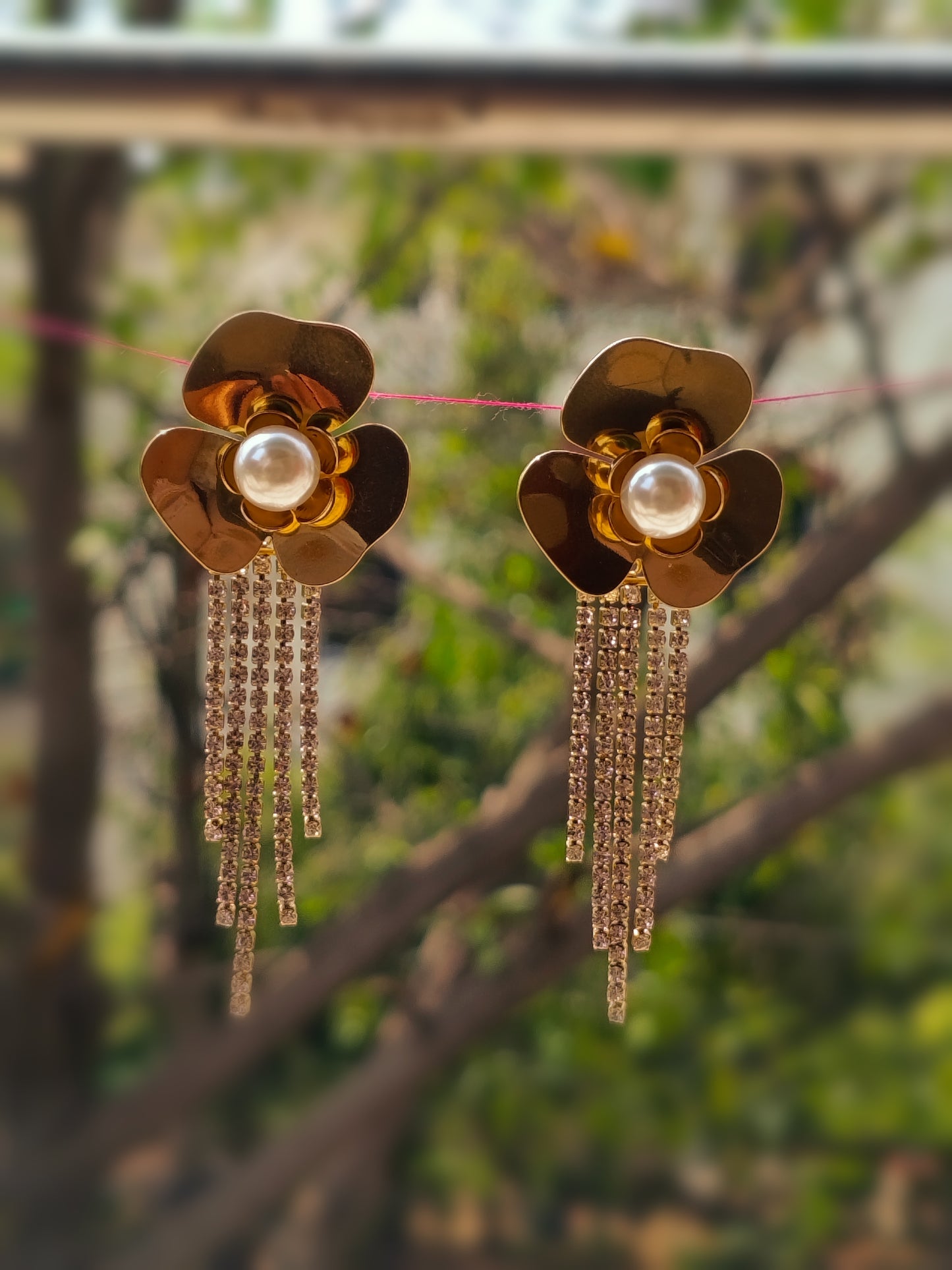 Anti Tarnish_Gold Plated Geometric Tassel Drop Earrings