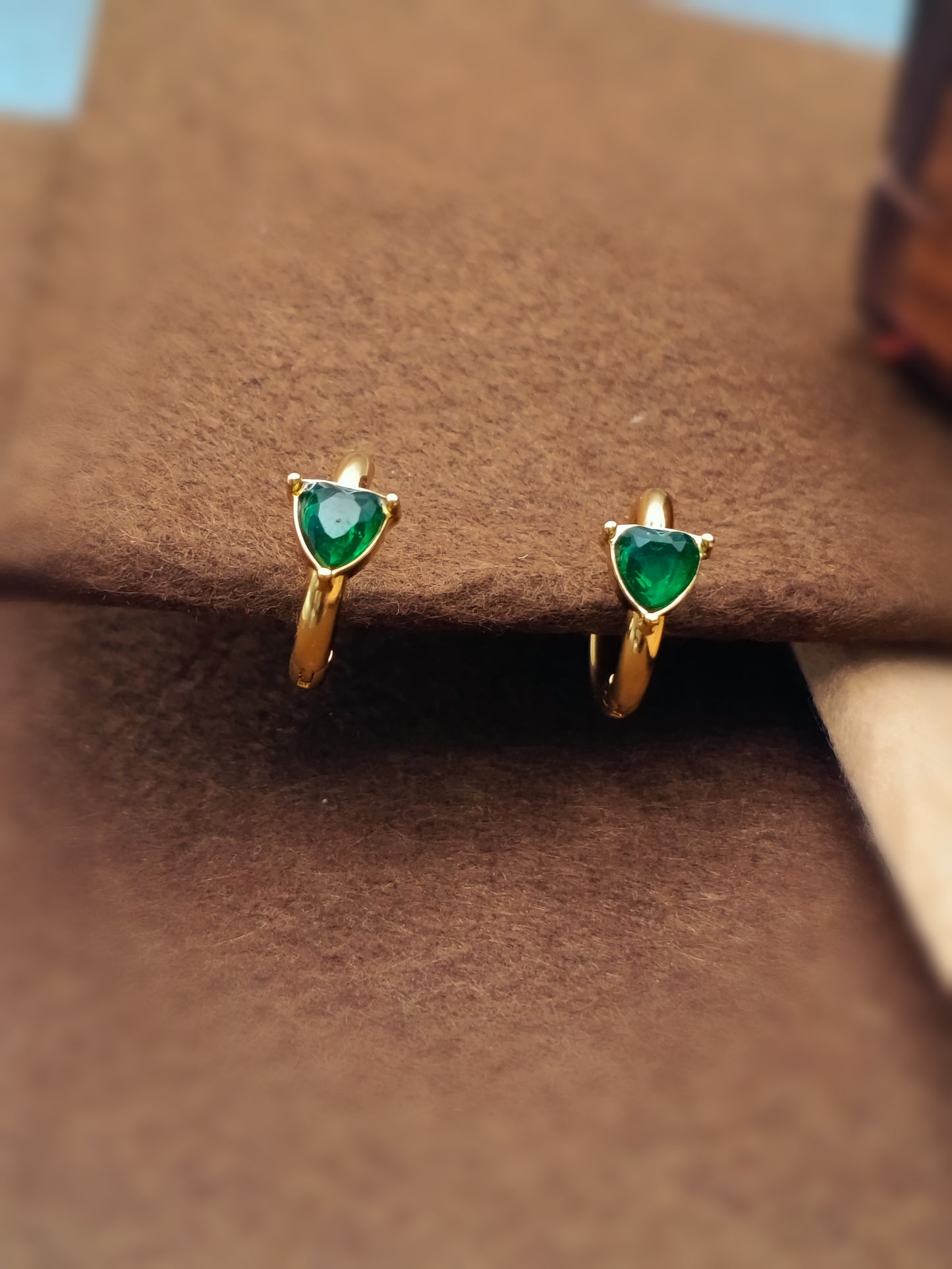 Anti Tarnish_Gold Plated Heart Shape Hoop Earrings
