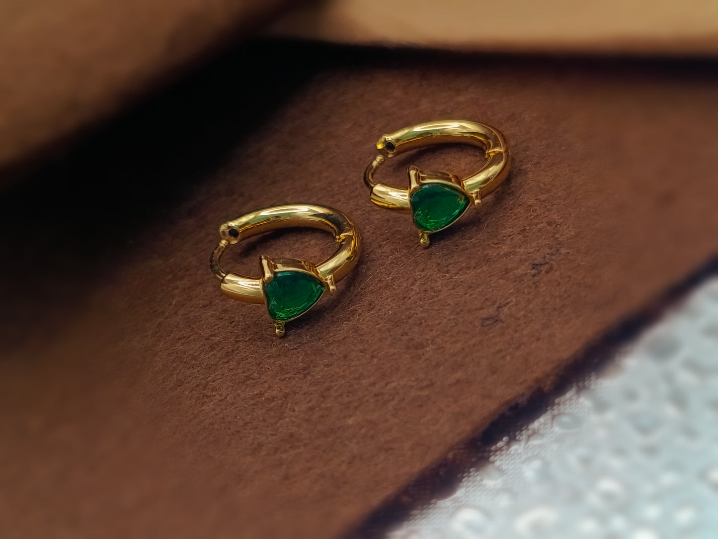 Anti Tarnish_Gold Plated Heart Shape Hoop Earrings